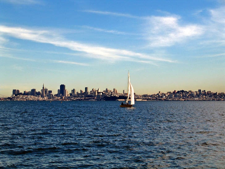 sailing across san francisco bay