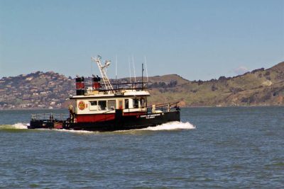 Tow boat on San Francisco Bay